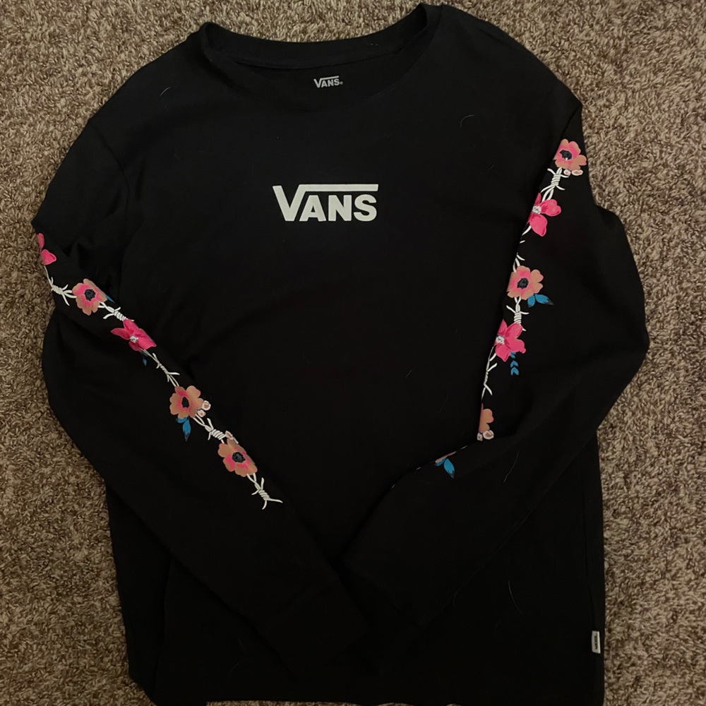 long sleeve graphic tee